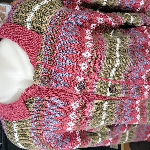 JG Hook Vintage Sweater - Picture 2 of 4